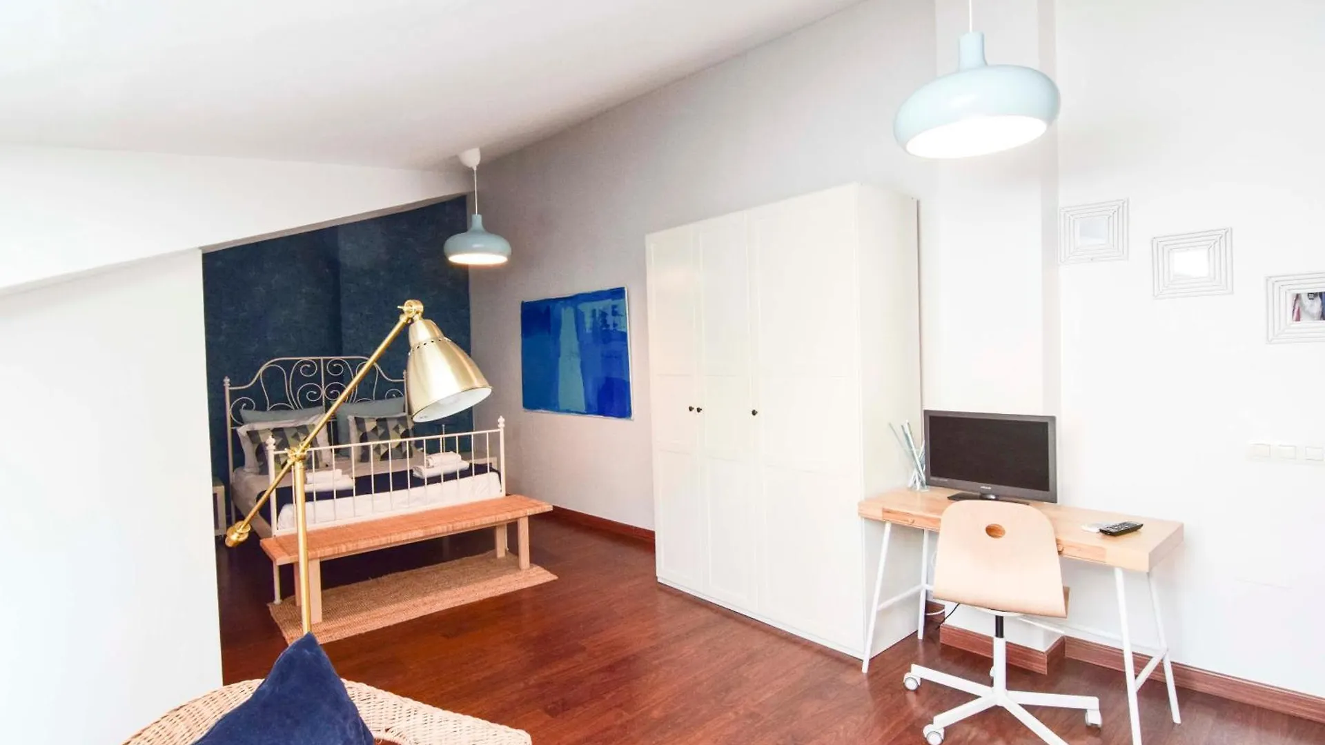 Letplanet Bishops Stay Malaga Apartment